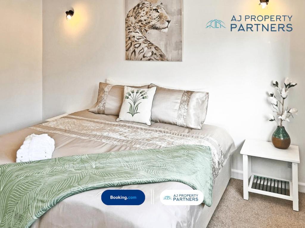 Premium Deal L Hill View Home L Last-Minute Offer L Cheltenham L Aj Properties L Perfect For Short Or Long Stays L 4Beds 4Bedrooms ภายนอก รูปภาพ